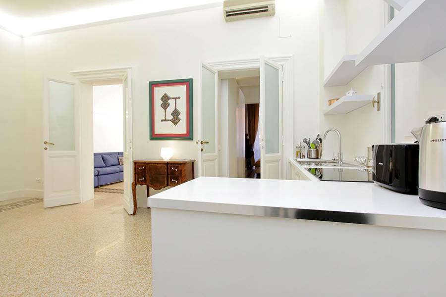 Elegant Apartment In The Heart Of Rome-Navona Area Roma Exterior foto