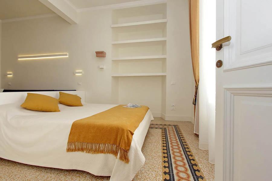 Elegant Apartment In The Heart Of Rome-Navona Area Roma Exterior foto