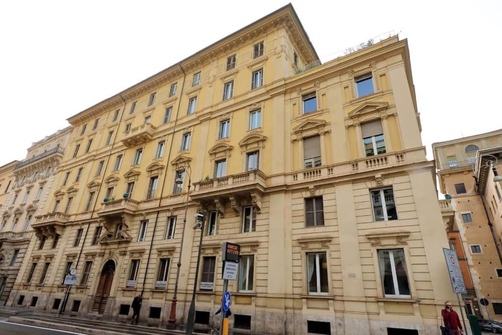 Elegant Apartment In The Heart Of Rome-Navona Area Roma Exterior foto