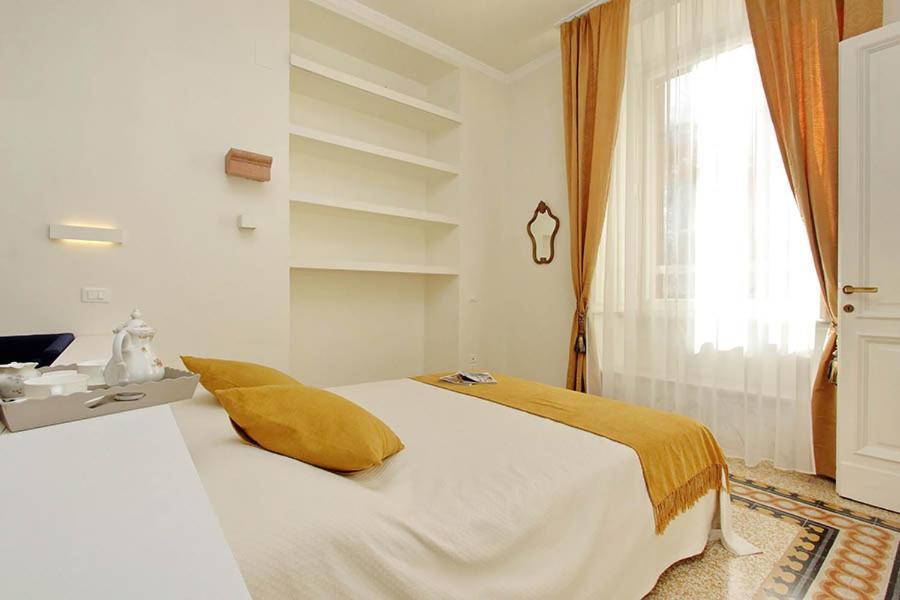 Elegant Apartment In The Heart Of Rome-Navona Area Roma Exterior foto