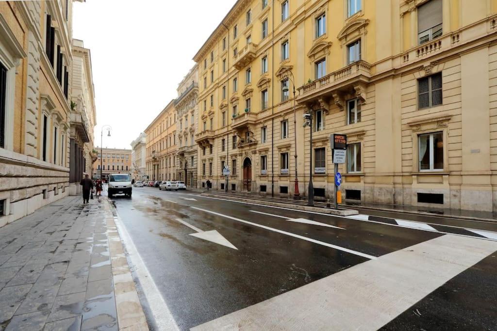 Elegant Apartment In The Heart Of Rome-Navona Area Roma Exterior foto
